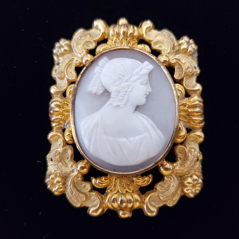 Gorgeous Classical Greek Cameo